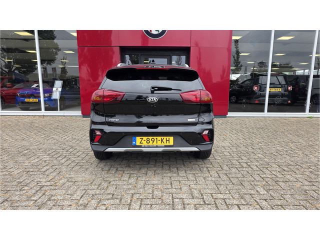 Foto 8 van Kia Niro 1.6 GDi PHEV DynamicPlusLine | Trekhaak | parkeersensoren voor en achter | Stoelverwarming