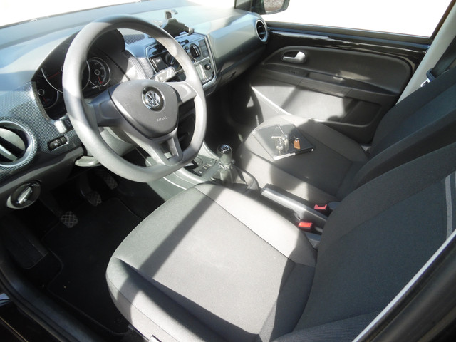 Foto 4 van Volkswagen up! 1.0 BMT move up! (bj 2019)