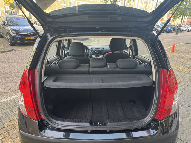 Foto 4 van Hyundai i10 1.1 i-Catcher 91827KM! NAP | Nieuwe Distributieriem | Airco |  Elektrische ramen voor en