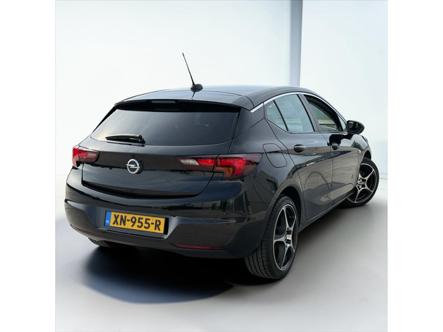 Foto 5 van Opel Astra 1.0 Turbo LED Allseason parkeersensoren