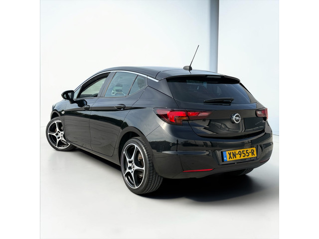 Foto 4 van Opel Astra 1.0 Turbo LED Allseason parkeersensoren