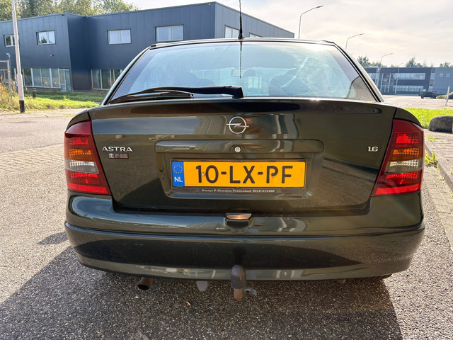 Foto 6 van Opel Astra 1.6 Njoy 62 Kw 8v 5-deurs