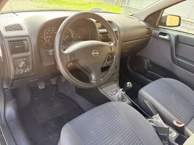 Foto 4 van Opel Astra 1.6 Njoy 62 Kw 8v 5-deurs
