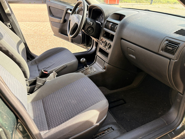 Opel Astra 1.6 Njoy 62 Kw 8v 5-deurs
