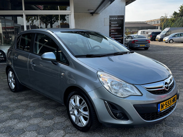 Opel Corsa 1.2-16V Cosmo AUTOMAAT Cruise 5 Deurs Luxe