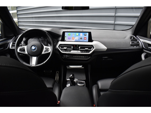 Foto 4 van BMW X3 xDrive30e M Sport | Pano | 21'' Wielen | Camera | CarPlay | Head-Up | Stoelverwarming | Sfeer