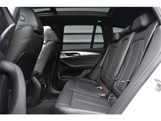 Foto 7 van BMW X3 xDrive30e M Sport | Pano | 21'' Wielen | Camera | CarPlay | Head-Up | Stoelverwarming | Sfeer
