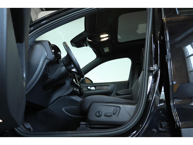 Foto 10 van Volvo XC40 Recharge Twin Ultimate 78 kWh | Panoramadak | Electrische bedienbare voorstoelen | Stoelv