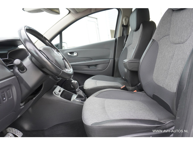 Foto 5 van Renault Captur 1.3 TCe Intens Automaat