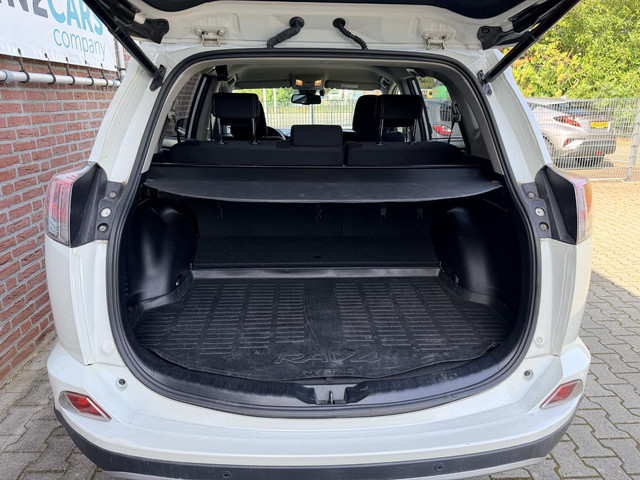 Foto 3 van Toyota RAV4 2.5 Hybrid AWD Style *Navi*1.650kg Trekgewicht*