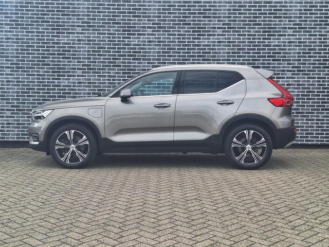 Foto 5 van Volvo XC40 1.5 T4 Recharge Inscription | Adaptieve Cruise Control | Trekhaak | Parkeercamera | Stoel