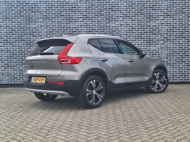 Foto 7 van Volvo XC40 1.5 T4 Recharge Inscription | Adaptieve Cruise Control | Trekhaak | Parkeercamera | Stoel