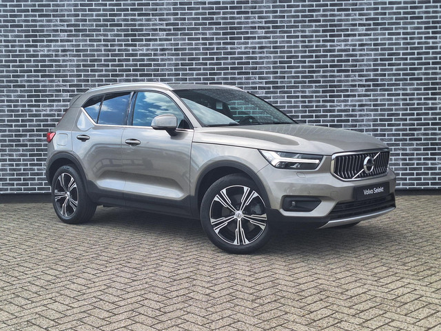 Foto 10 van Volvo XC40 1.5 T4 Recharge Inscription | Adaptieve Cruise Control | Trekhaak | Parkeercamera | Stoel