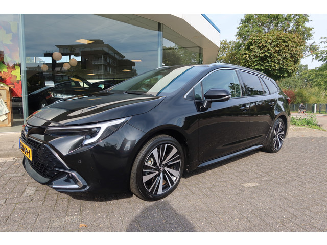 Foto 2 van Toyota Corolla Touring Sports Hybrid 180 Dynamic / Stoel,- Stuurverwarming, Navi I
