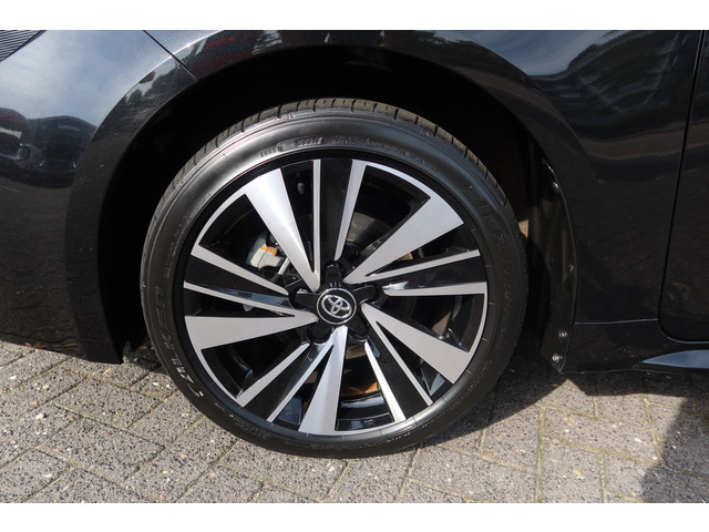 Foto 9 van Toyota Corolla Touring Sports Hybrid 180 Dynamic / Stoel,- Stuurverwarming, Navi I