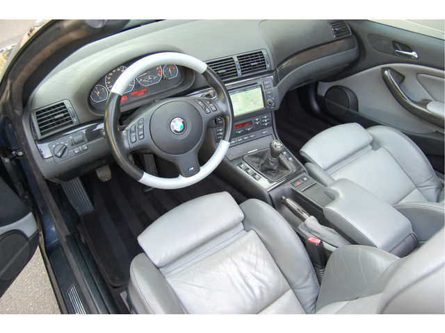 Foto 10 van BMW 3 Serie 330Ci Cabrio / Individual / M pakket / H6 / 159DKM!