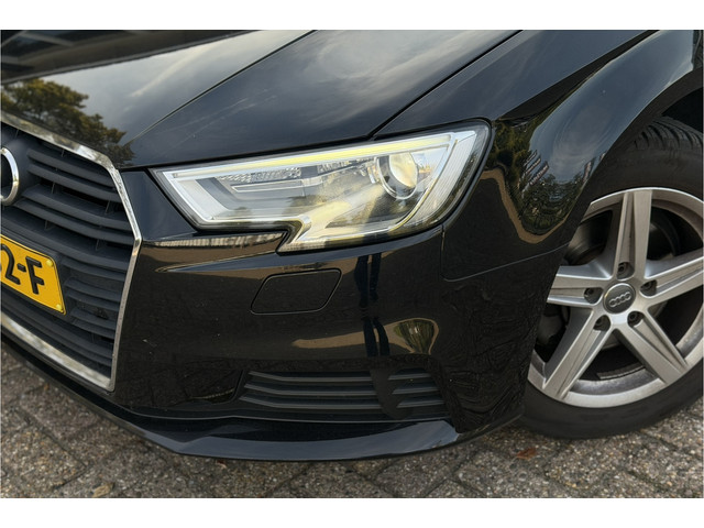 Foto 3 van Audi A3 Sportback 1.0 TFSI Pro Line | PDC A | Cruise Control | Airco