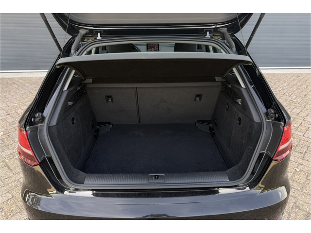 Foto 10 van Audi A3 Sportback 1.0 TFSI Pro Line | PDC A | Cruise Control | Airco