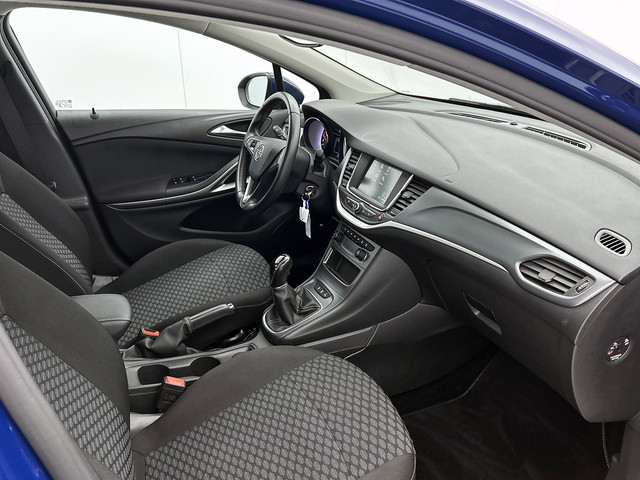 Foto 2 van Opel Astra 1.5 CDTI 123PK 5Drs Euro 6 / Navigatie / Pdc.A / Airco / Radio multimedia / Apk 09-2027