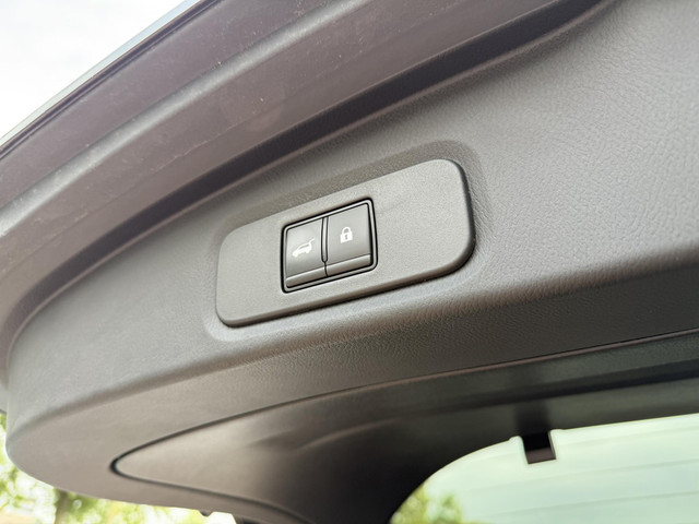 Foto 9 van Nissan Qashqai 1.3 MHEV Xtronic Tekna Plus Automaat | Panoramadak | BOSE | Adaptieve Cruise Control