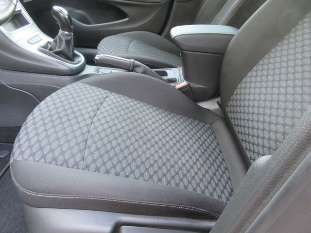 Foto 8 van Opel Astra 1.2 Edition Turbo, 1e Eig, , Navi, Camera, Airco, LM, APK 9-28
