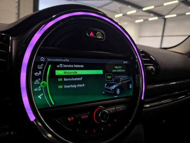 Foto 9 van MINI Clubman 1.5 Cooper Black edition | Carplay | Stoelverwarming | Keyless | Sfeerverlichting | All