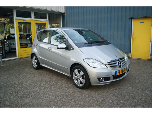 Foto 2 van Mercedes-Benz A-Klasse 160 BlueEFFICIENCY Business Class Avantgarde, Airco, MOOI!!!