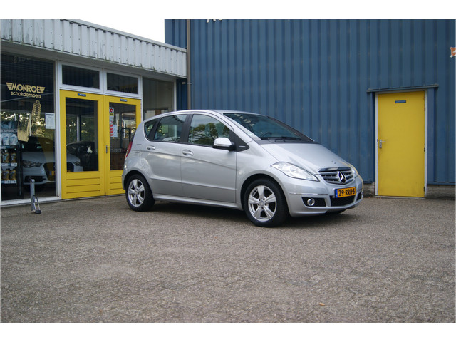 Foto 4 van Mercedes-Benz A-Klasse 160 BlueEFFICIENCY Business Class Avantgarde, Airco, MOOI!!!