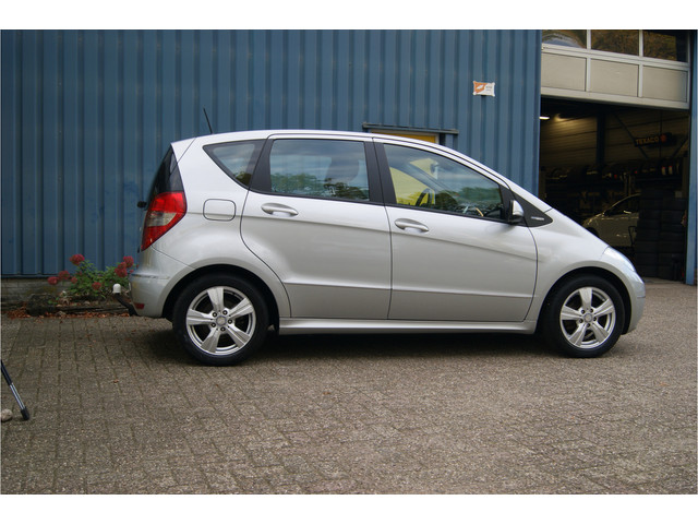 Foto 7 van Mercedes-Benz A-Klasse 160 BlueEFFICIENCY Business Class Avantgarde, Airco, MOOI!!!
