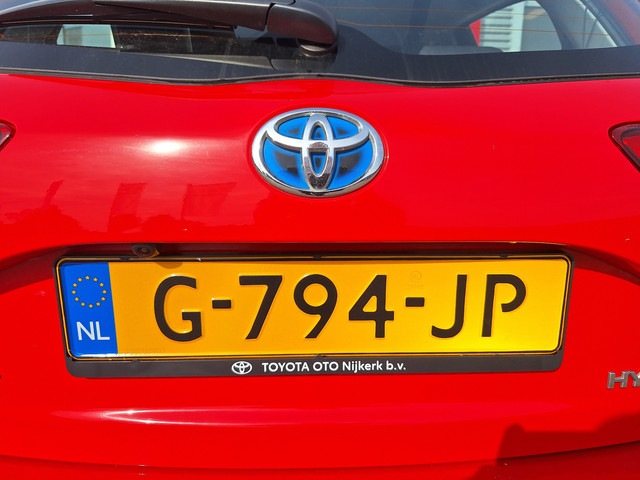Foto 3 van Toyota Yaris 1.5 Hybrid Active (bj 2019, automaat)