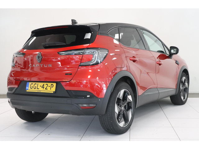 Foto 10 van Renault Captur 1.6 E-Tech full hybrid 145 techno | 360° Camera | Adaptieve cruise | Navigatie | Dode