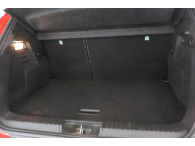 Foto 3 van Renault Captur 1.6 E-Tech full hybrid 145 techno | 360° Camera | Adaptieve cruise | Navigatie | Dode