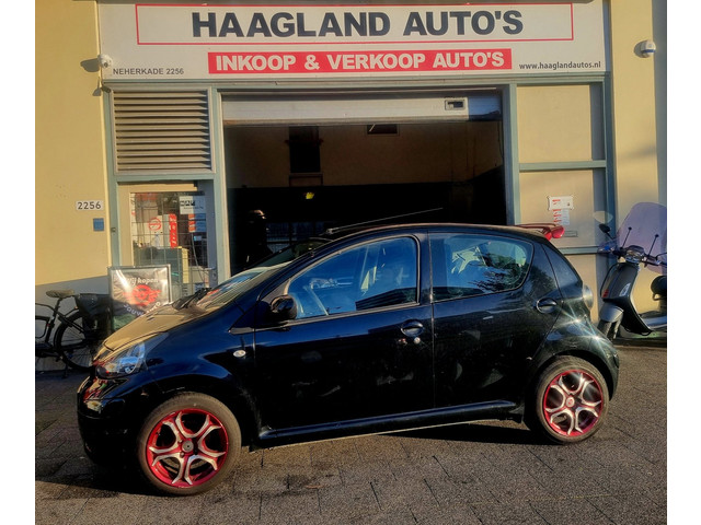 Foto 8 van Toyota Aygo 1.0-12V 5drs Airco ElecRam
