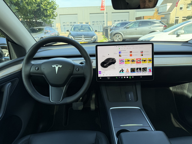 Foto 4 van Tesla Model Y Long Range AWD 75 kWh 92% SoH | Afn. Trekhaak | Autopilot | 1e Eigenaar BTW