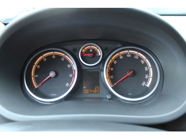 Foto 6 van Opel Corsa 1.2-16V '111' Edition Cruise - Airco (bj 2010)