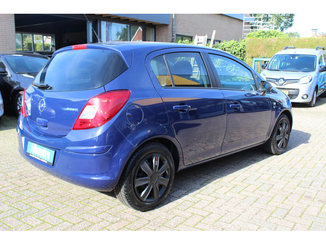 Foto 10 van Opel Corsa 1.2-16V '111' Edition Cruise - Airco (bj 2010)