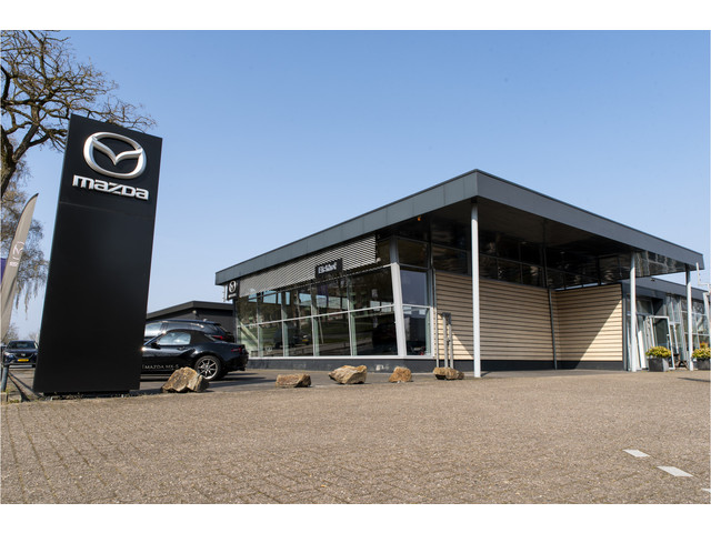 Foto 4 van Mazda CX-5 2.0 SkyActiv-G 165 Sportive - 1e Eigenaar - Dealer onderhouden - Trekhaak