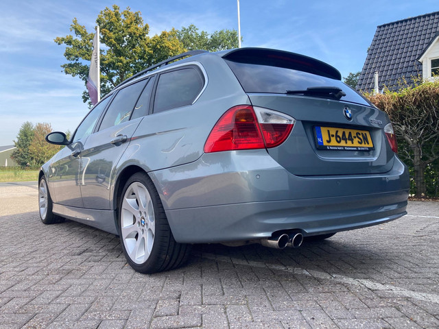 Foto 9 van BMW 3-serie Touring 325i Executive bomvolle auto, Panodak cruise, clima, Leer, i drive, bj 2005