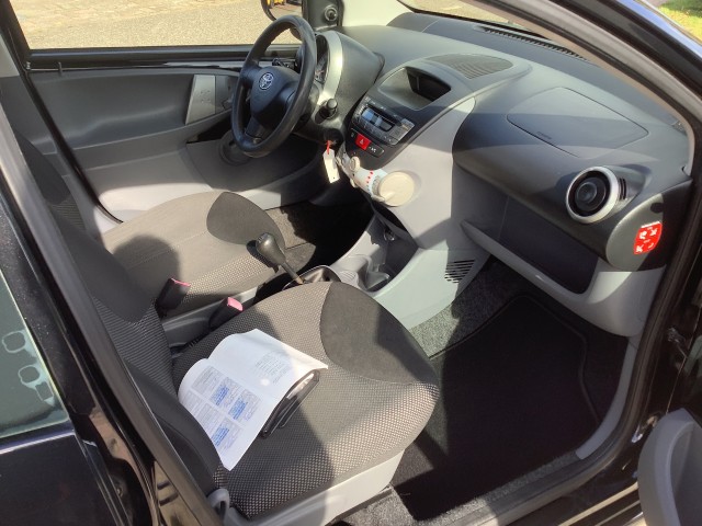 TOYOTA AYGO 1.0-12V ACCESS