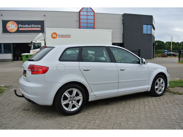 Foto 4 van Audi A3 Sportback 1.4 TFSI Attraction Pro Line airco apk 24-07-2027 inruil mogelijk nap