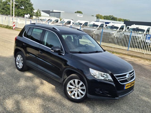 Foto 6 van Volkswagen Tiguan 1.4 TSI Spor. 4M 4x4 (bj 2008)