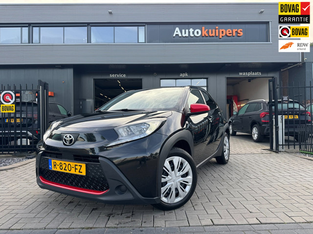Foto 10 van Toyota Aygo X 1.0 VVT-i MT | Camera | Adaptive cruise | Carplay