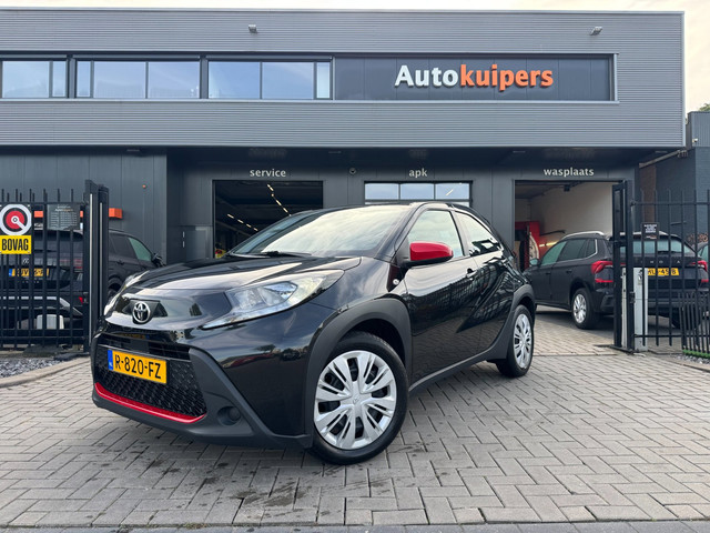 Foto 9 van Toyota Aygo X 1.0 VVT-i MT | Camera | Adaptive cruise | Carplay