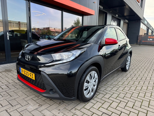 Foto 6 van Toyota Aygo X 1.0 VVT-i MT | Camera | Adaptive cruise | Carplay