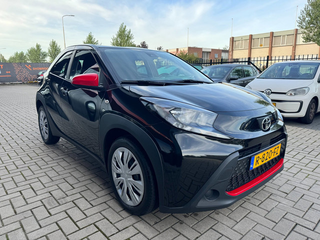 Foto 4 van Toyota Aygo X 1.0 VVT-i MT | Camera | Adaptive cruise | Carplay