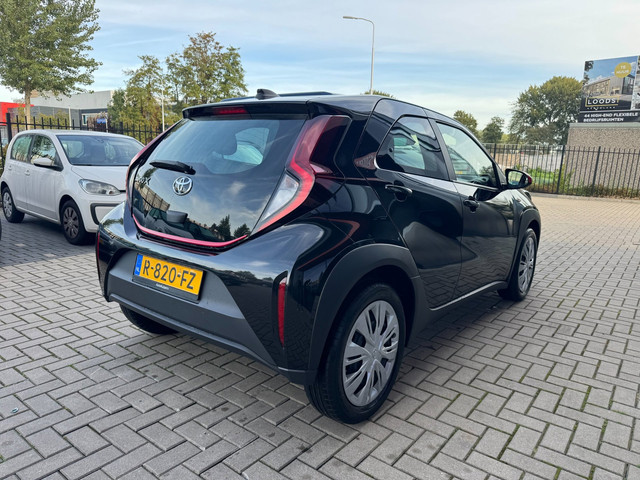 Foto 2 van Toyota Aygo X 1.0 VVT-i MT | Camera | Adaptive cruise | Carplay