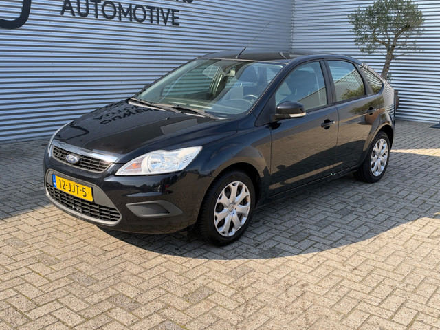 Foto 5 van Ford Focus 1.6 Trend | AIRCO | APK