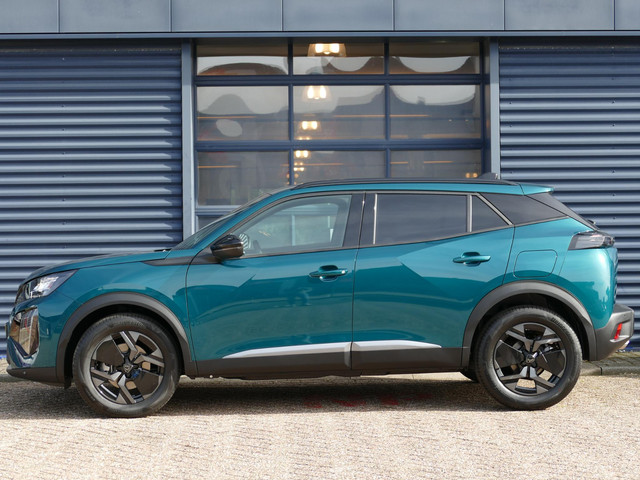Peugeot 2008 1.2 Hybrid 145 Allure | €3.850,- VOORDEEL! | UIT VOORRAAD LEVERBAAR | Navigatie | Full