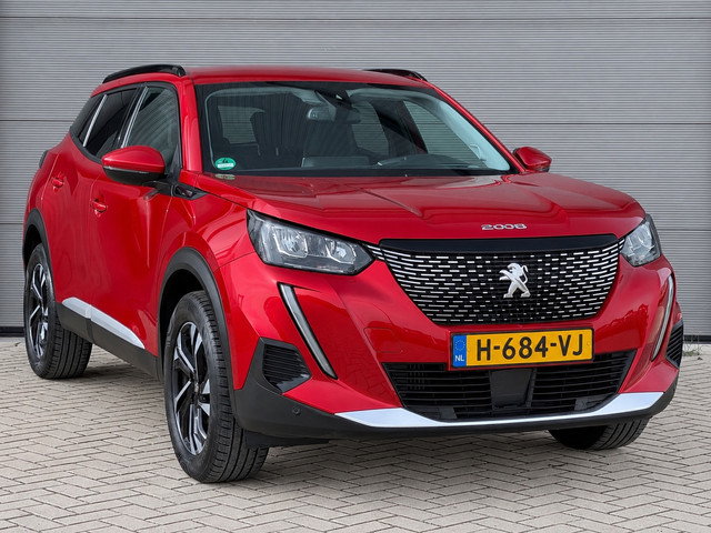 Foto 4 van Peugeot 2008 Peugeot 2008 1.2 PureTech 130pk Allure | Distr. verv. | i-Cockpit 3D | Trekhaak | All S