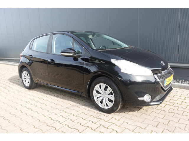 Foto 9 van Peugeot 208 1.2 VTi Access